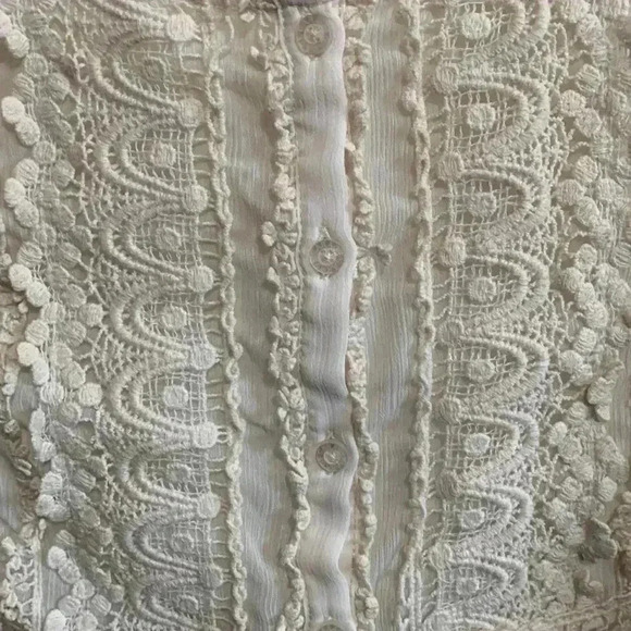 Garage  Sheer Lace Floral Button Down Tank Top - Picture 3 of 3